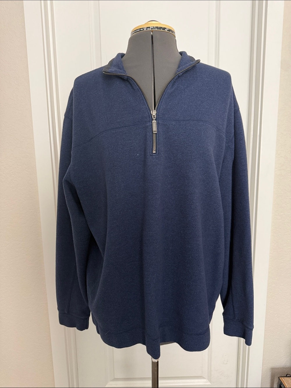 Roundtree & Yorke Men's Navy Half-Zip Sweater